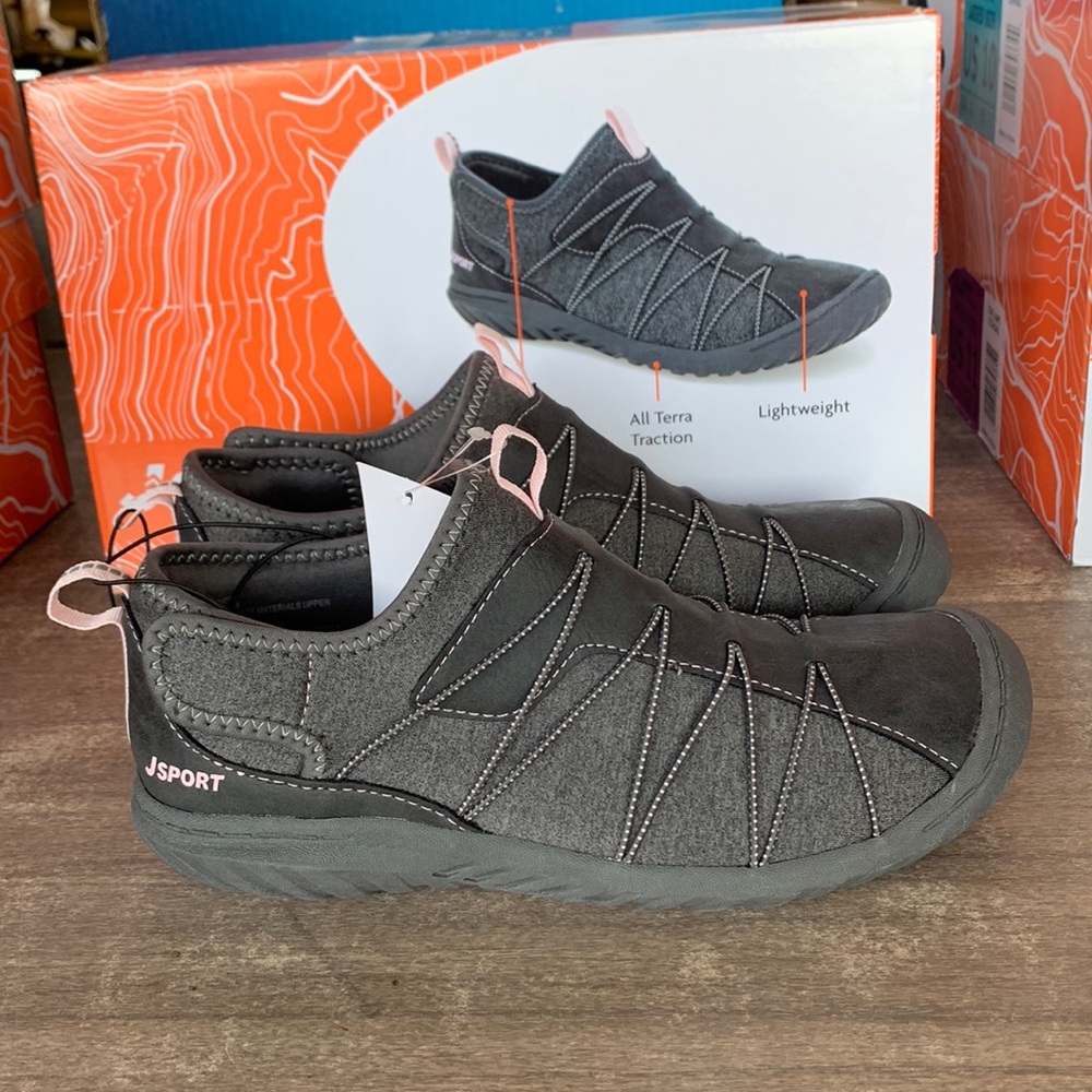 NWT Womens JSport Sprint Athletic Shoes Charcoal and Baby Pink